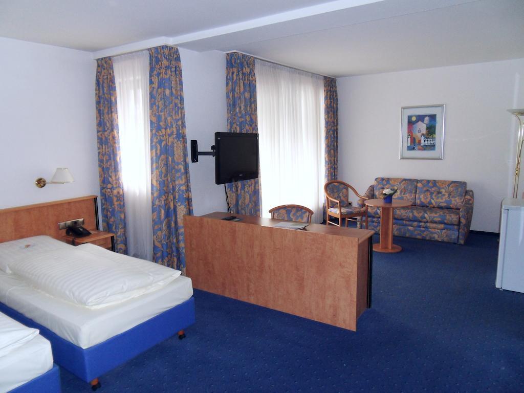Hotel Stadt Homburg Хомбург Экстерьер фото